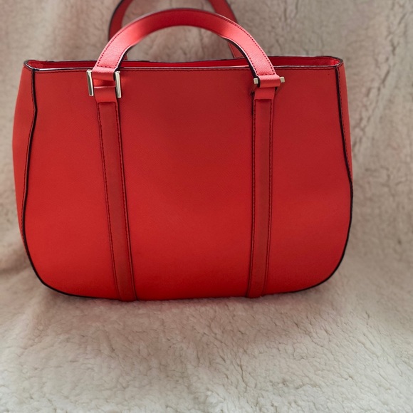 COPY - Kate Spade Bag - Picture 3 of 8